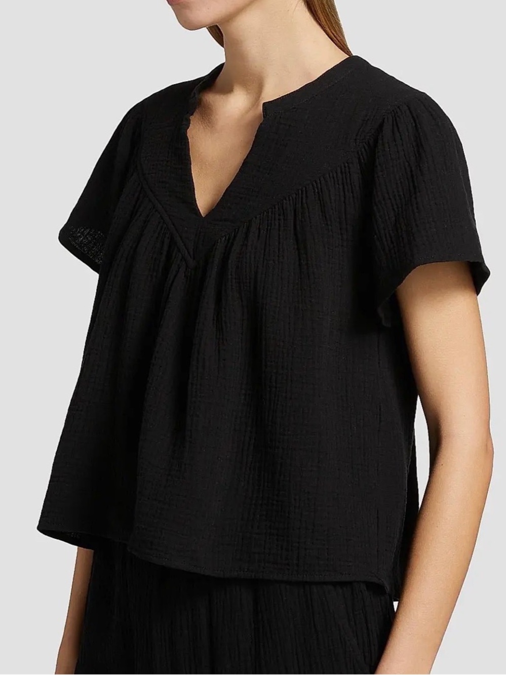 Rails Sayer Gauze Split Neck Short-Sleeve Top Black Size Small Worn 1x